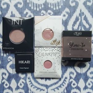 5 pans of Eyeshadow and Highlighter